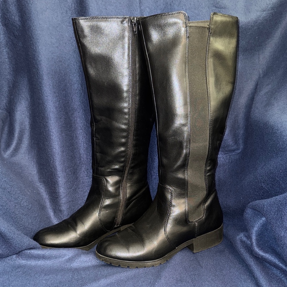 SO Black Knee Boots size 10